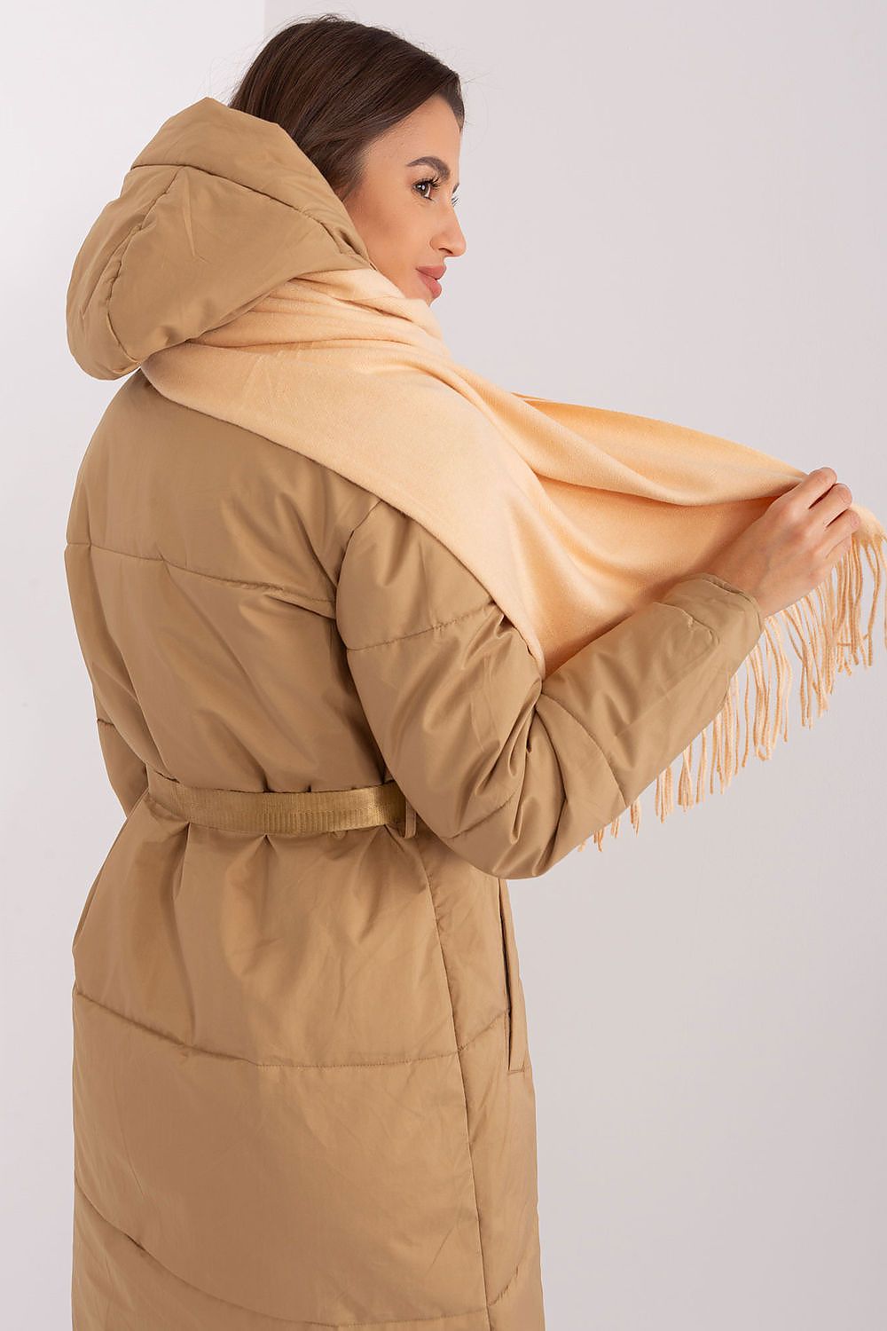  Shawl model 187607 AT 