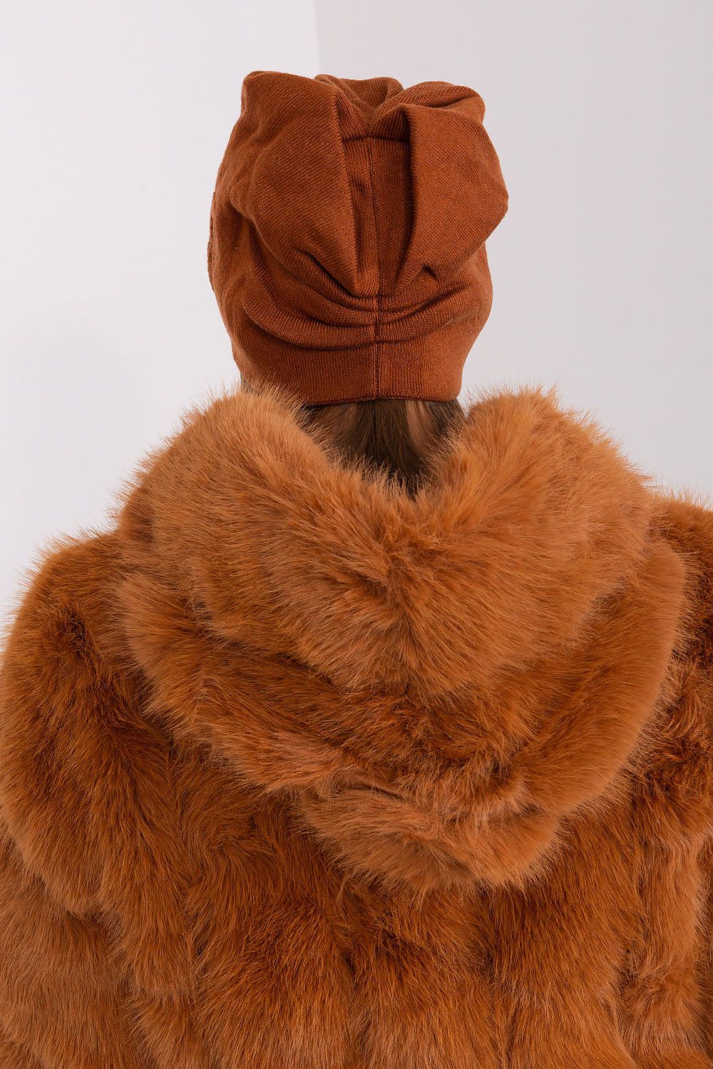  Cap model 190600 AT 